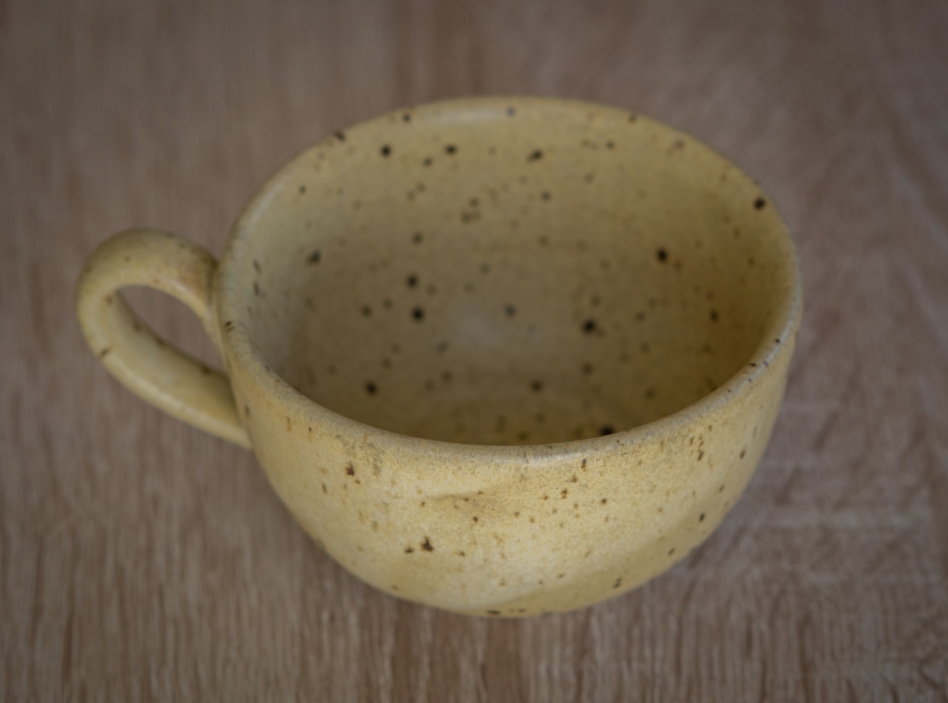 kleine Teetasse gelb