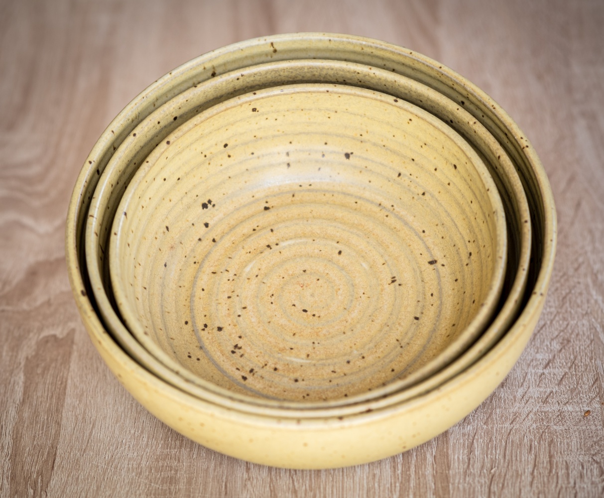 Dreier-Salatschüssel gelb
