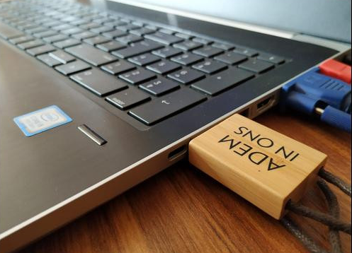 Adem in ons - Atme in uns (niederl.) - USB